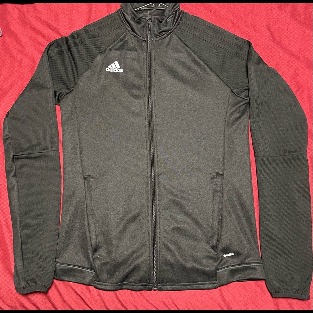 Women Adidas Climalite Jacket. Worn twice. No sags or anything wrong.